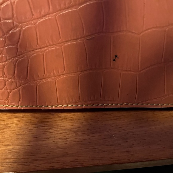 Small Tommy Hilfiger purse - Picture 8 of 8